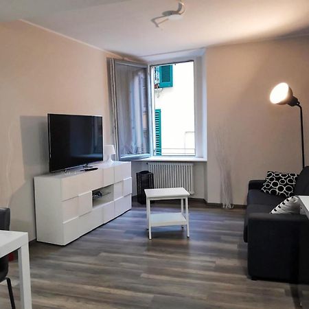Central Beautiful Flat Côme Esterno foto