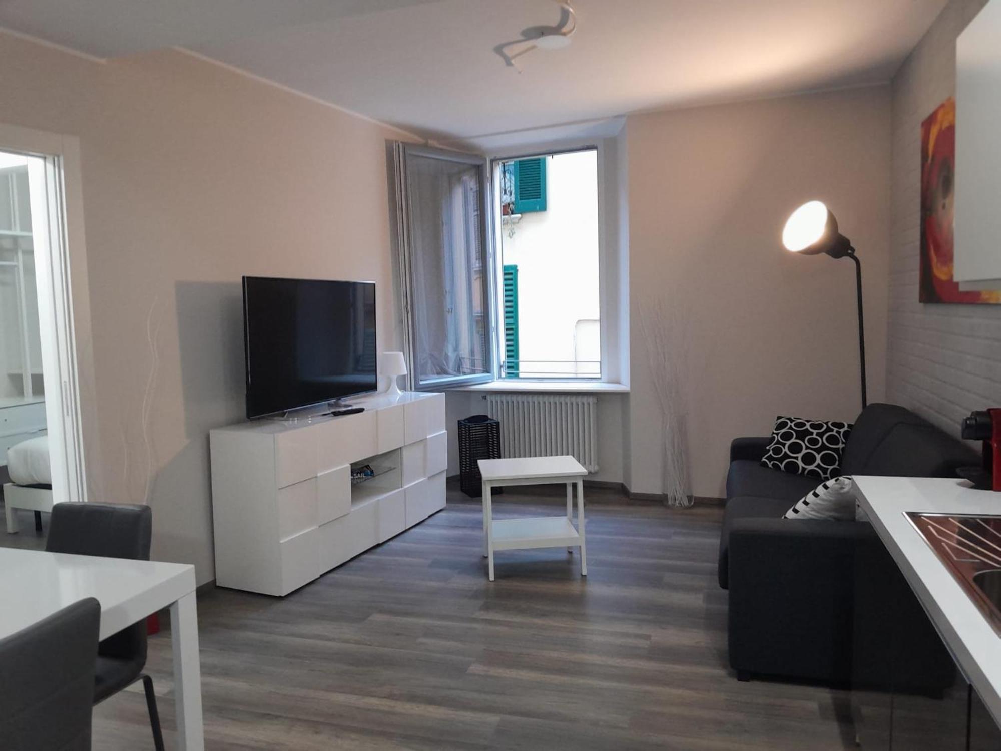 Central Beautiful Flat Côme Esterno foto