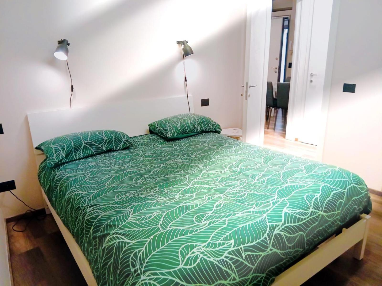 Central Beautiful Flat Côme Esterno foto